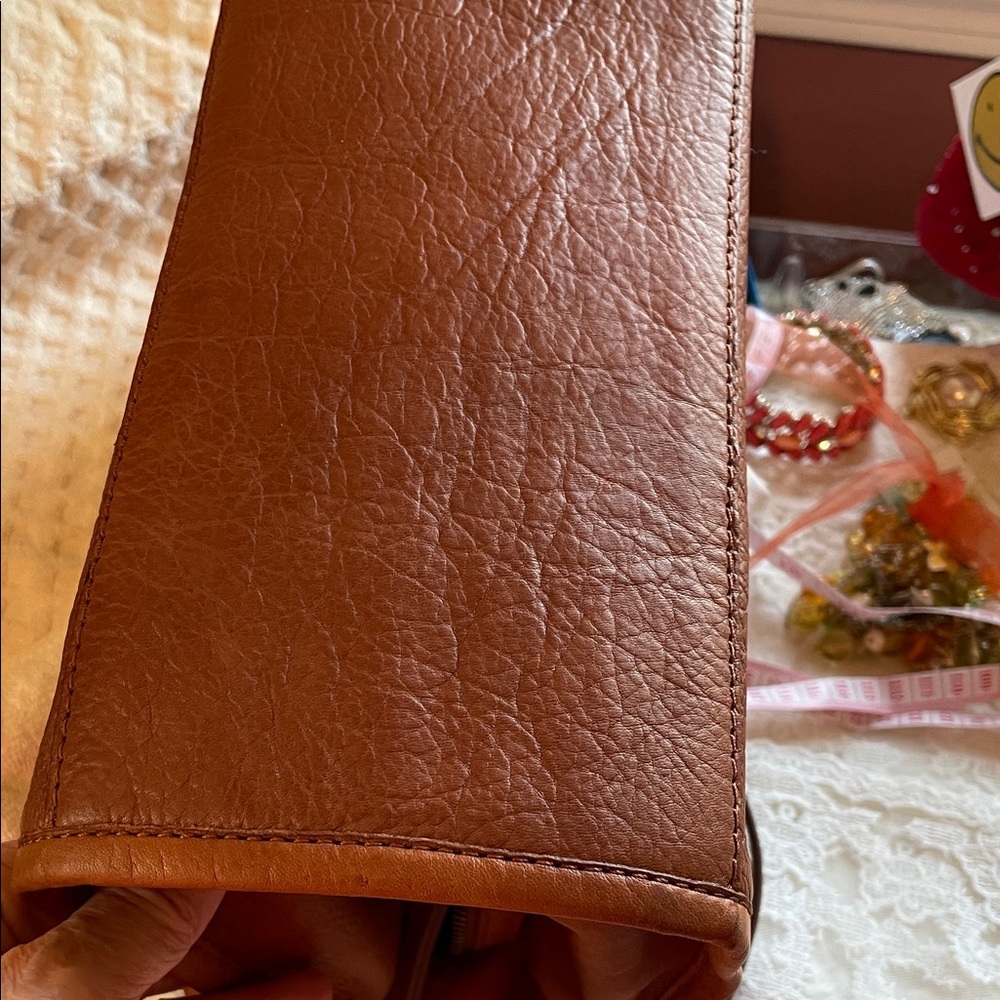 American Leather Co. Brown Shoulder Bag - Picture 10 of 16